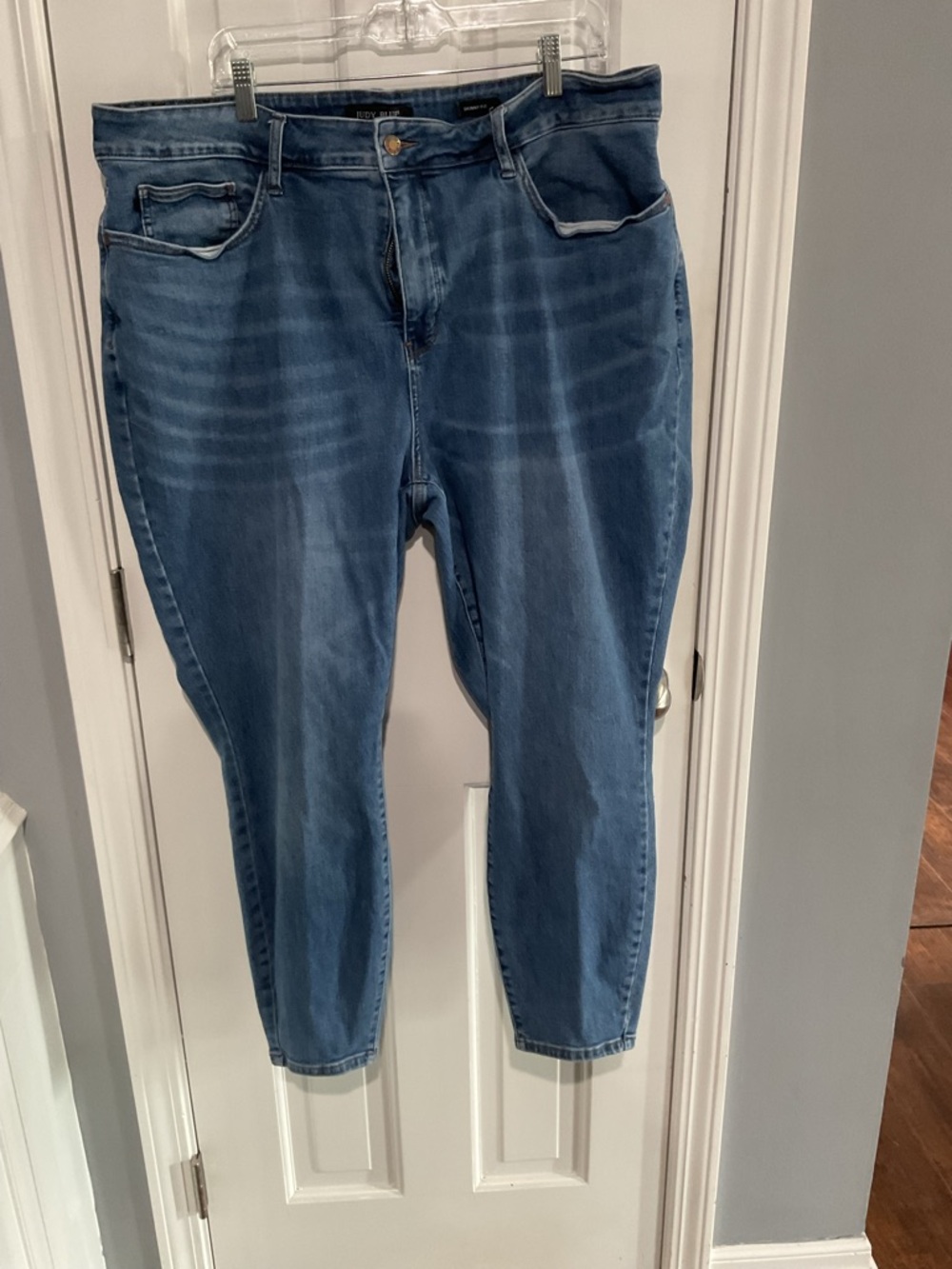 Judy Blue Women’s Skinny Fit Stretch Blue Denim Jeans Size 24W
